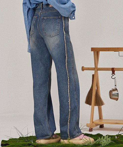 HAINT（ヘイント）の「バネッサスリムワイドデニム（デニムパンツ・レディース・その他・M/L）」の3枚目の写真