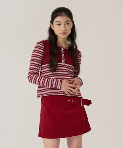 TINA:JOJUN(ティーナジョジュン)の「太ベルト付き コーデュロイ ミニスカート TINA:JOJUN(スカート・レディース・レッド/ネイビー・M/S)」の8枚目の写真