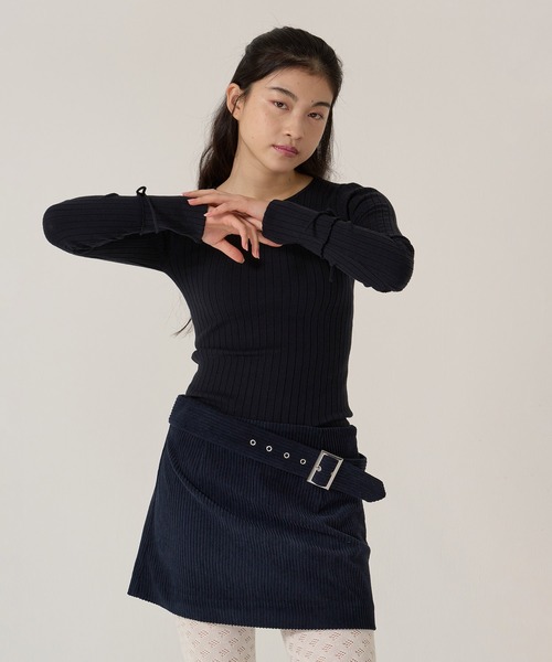 TINA:JOJUN(ティーナジョジュン)の「太ベルト付き コーデュロイ ミニスカート TINA:JOJUN(スカート・レディース・レッド/ネイビー・M/S)」の13枚目の写真
