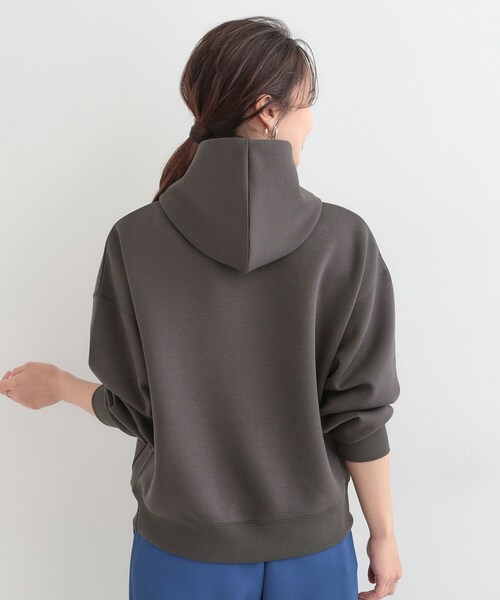 SHOO・LA・RUE(シューラルー)の「【S-LL/なめらかタッチ】選べる3柄 ロゴ入りプルパーカ(パーカー・レディース・サックスブルー系2/チャコールグレー/グレー系・01/02/04/03)」の9枚目の写真