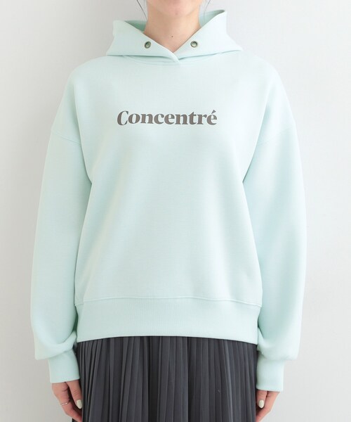 SHOO・LA・RUE(シューラルー)の「【S-LL/なめらかタッチ】選べる3柄 ロゴ入りプルパーカ(パーカー・レディース・サックスブルー系2/チャコールグレー/グレー系・01/02/04/03)」の16枚目の写真