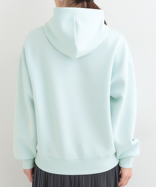 SHOO・LA・RUE(シューラルー)の「【S-LL/なめらかタッチ】選べる3柄 ロゴ入りプルパーカ(パーカー・レディース・サックスブルー系2/チャコールグレー/グレー系・01/02/04/03)」の18枚目の写真