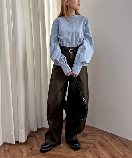 ISOOK(アイスー)の「【ISOOK / アイスー】2wayボウタイブラウス / リボンタイ シャツ スタンドカラー 2通り 前後2way マルチウェイ 長袖 白シャツ 青シャツ ホワイト ブルー(シャツ/ブラウス・レディース・ホワイト/ブルー・FREE)」の3枚目の写真