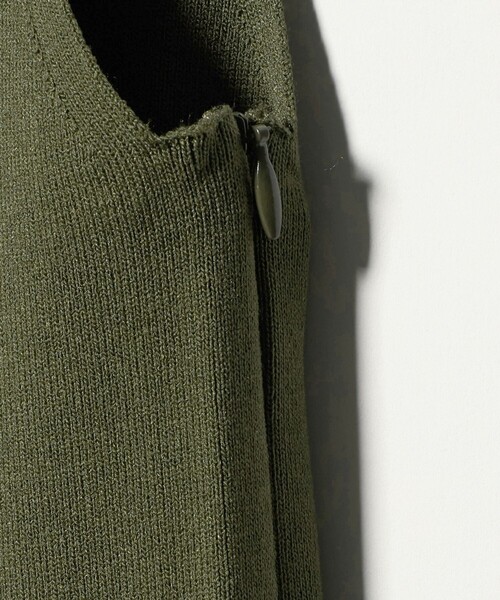 BEAUTY&YOUTH UNITED ARROWS（ビューティーアンドユースユナイテッドアローズ）の「ポリエステルレーヨンブレンド オールインワン（つなぎ/オールインワン・レディース・ブラック/オリーブ・S/M）」の7枚目の写真