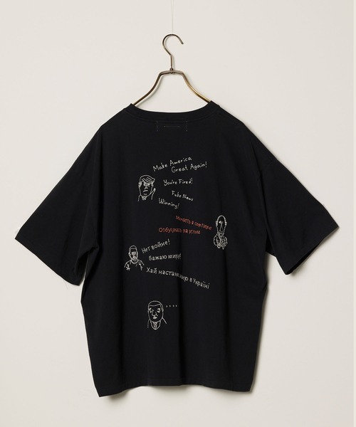 REMI RELIEF（レミレリーフ）の「REMI RELIEF/レミレリーフ SP加工25/-天竺T(刺繍：Make America Great Again！) ヴィンテージ Tシャツ  2026年春夏（Tシャツ/カットソー・メンズ・オフホワイト/ブラック・M/L/XL）」の2枚目の写真
