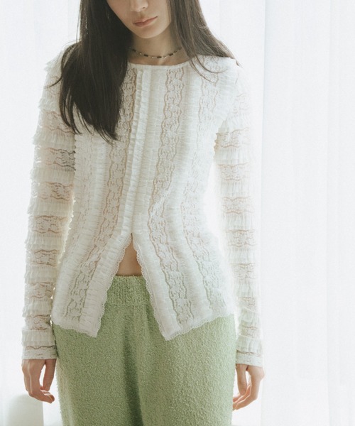 FUULLY STUDIO(フーリィーステューディオ)の「センターカットレーストップス(Tシャツ/カットソー・レディース・アイボリー/ブラック・FREE)」の3枚目の写真