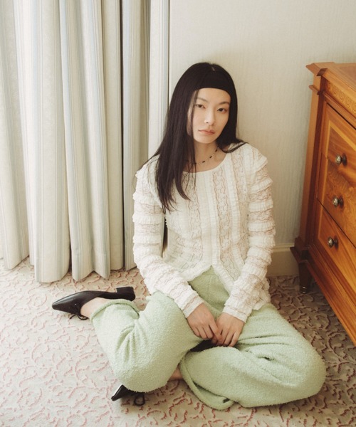 FUULLY STUDIO(フーリィーステューディオ)の「センターカットレーストップス(Tシャツ/カットソー・レディース・アイボリー/ブラック・FREE)」の5枚目の写真