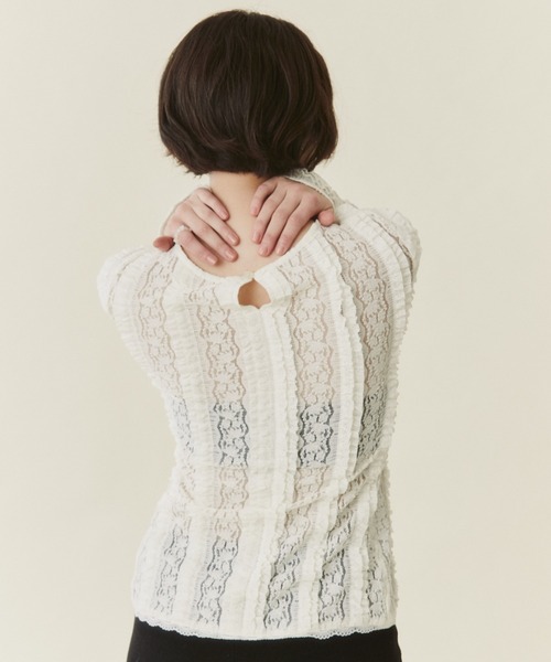 FUULLY STUDIO(フーリィーステューディオ)の「センターカットレーストップス(Tシャツ/カットソー・レディース・アイボリー/ブラック・FREE)」の16枚目の写真