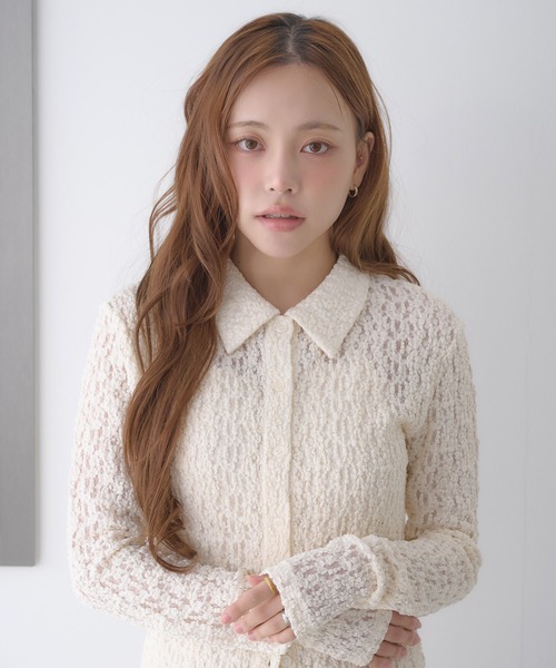 SOELA(ソエラ)の「【INGNI SOELA】ストレッチレーストップス/WEB限定(Tシャツ/カットソー・レディース・オフホワイト/ブラック・FREE)」の6枚目の写真
