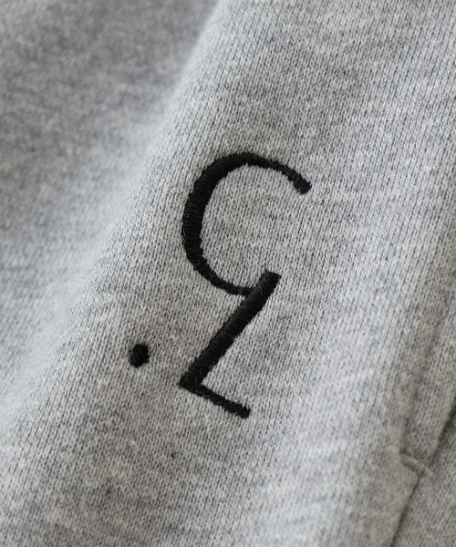 CLANE(クラネ)の「CLANE/クラネ/LOGO SWEAT TUCK WIDE PANTS(スウェットパンツ・レディース・ブラック/グレー/ホワイト・1)」の20枚目の写真