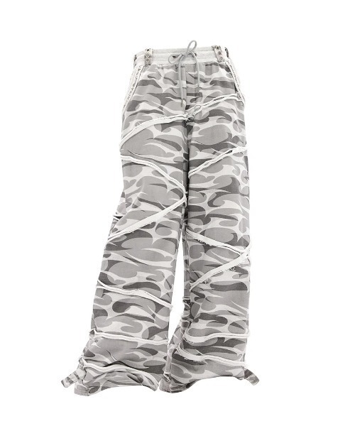L.H.P(エルエイチピー)の「CFIERCE/フィアス/TOTEM CAMO SWEAT PANTS(スウェットパンツ・レディース・グレー・S/M)」の5枚目の写真