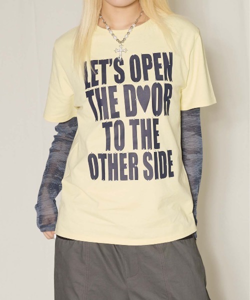 sedacle girl(セダクルガール)の「ラインストーンバイカラーT(Tシャツ/カットソー・レディース・ブラック/オフホワイト/レモンイエロー/ボルドー/ネイビー/ドット/ピンク・FREE/SMALL)」の4枚目の写真