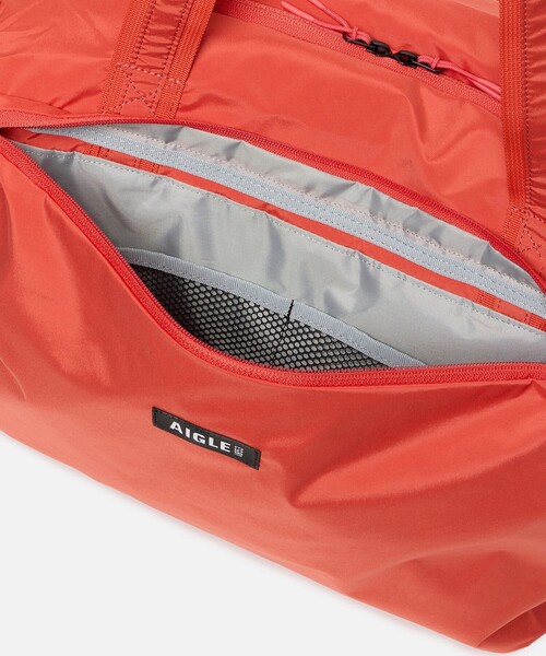 AIGLE（エーグル）の「撥水 ライト＆コンパクト トートバッグ 25L（トートバッグ・レディース・オレンジ/ホワイト/ダークネイビー・FREE）」の10枚目の写真