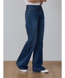 CCOMA（コンマ）の「CMJ31 スリムヴィンテージフレアデニムパンツ（デニムパンツ）」