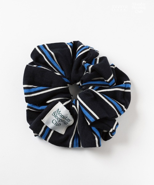 LOWRYS FARM(ローリーズファーム)の「Monday Sleeping Club BIGシュシュ 661518(シュシュ・レディース・ブルー/ブラウン/ネイビー・FREE)」の9枚目の写真