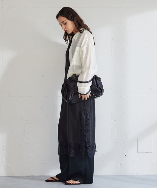 green label relaxing（グリーンレーベルリラクシング）の「【WEB限定】2WAY Wジップ ボストン バッグ はっ水（ボストンバッグ・レディース・オリーブ/ブラック/ネイビー・FREE）」の7枚目の写真