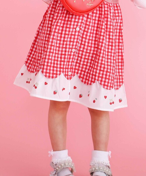 SLAP SLIP（スラップスリップ）の「【お揃い】ティアード襟付きチェック柄ワンピース(80~130cm)（ワンピース・キッズ・レッド系その他/ブルー系その他・110cm/100cm/90cm/80ｃｍ/120cm/130cm）」の5枚目の写真
