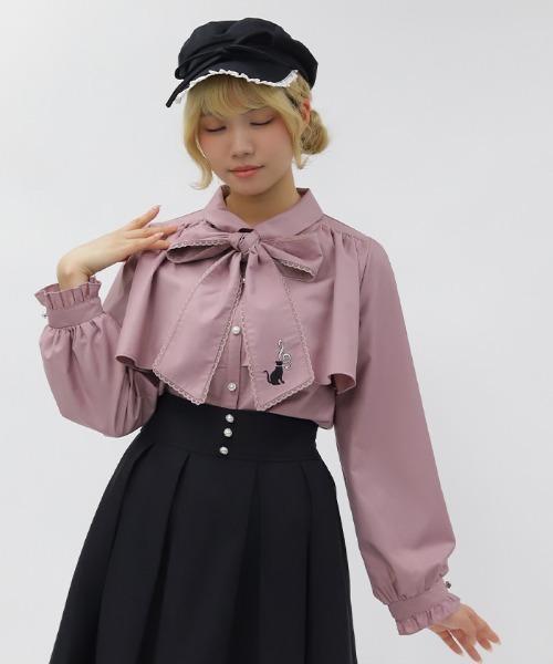axes femme POETIQUE(アクシーズファムポエティック)の「ネコ×音符刺繍ブラウス(シャツ/ブラウス・レディース・ピンク/ホワイト・MEDIUM)」の1枚目の写真