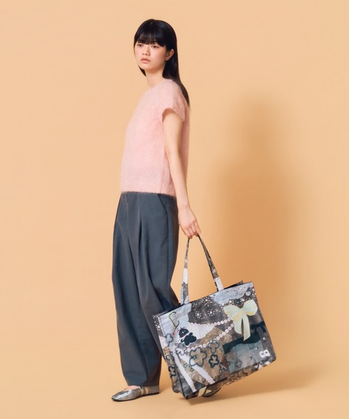 Casselini（キャセリーニ）の「Casselini(キャセリーニ)コラージュプリントトート（トートバッグ・レディース・ブラック/ブルー/ピンク・FREE）」の9枚目の写真