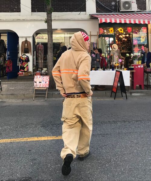 WKNDRS（ウィーキャンドース）の「DRAGGY WORK PANTS (BEIGE)（デニムパンツ・レディース・その他・SMALL/MEDIUM/LARGE/X-LARGE）」の9枚目の写真