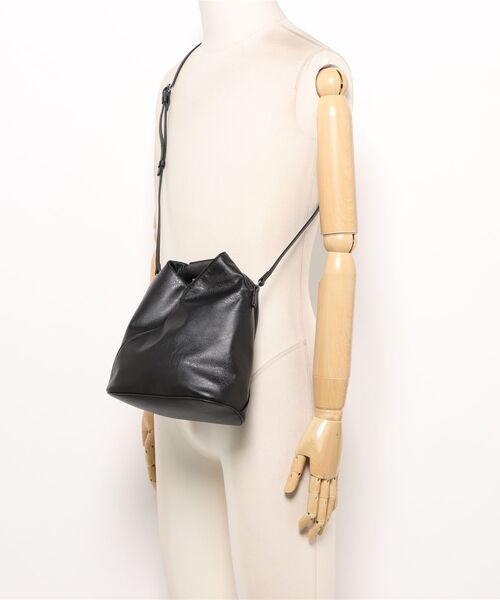 MIDWEST(ミッドウエスト)の「MM6 WOMAN Japanese Crossbody Bag(ショルダーバッグ・レディース・ブラック・FREE)」の5枚目の写真