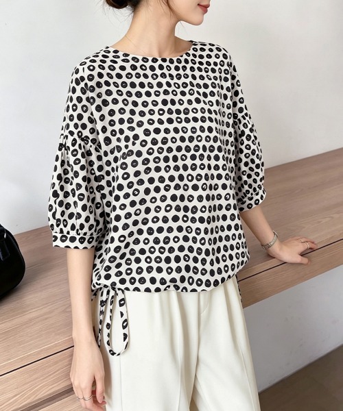 ONEP STAR(ワンピスター)の「総柄デザインブラウス(シャツ/ブラウス・レディース・ネイビー/ミント/ベージュ・X-LARGE/LARGE/MEDIUM)」の15枚目の写真