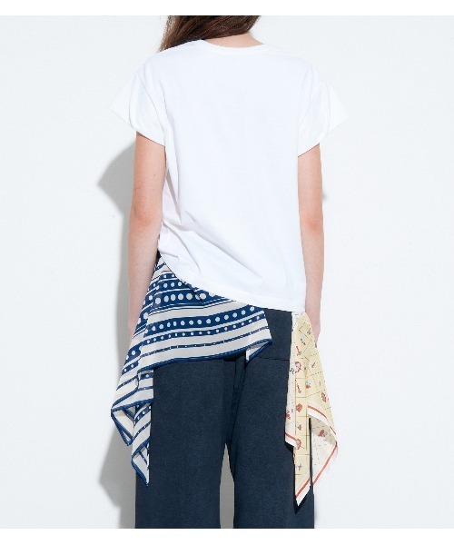 LE CIEL BLEU(ルシェルブルー)の「スカーフディテールSS Tシャツ / Scarf Detail SS T-Shirt(Tシャツ/カットソー・レディース・オフホワイト/ブラック・38/36)」の9枚目の写真