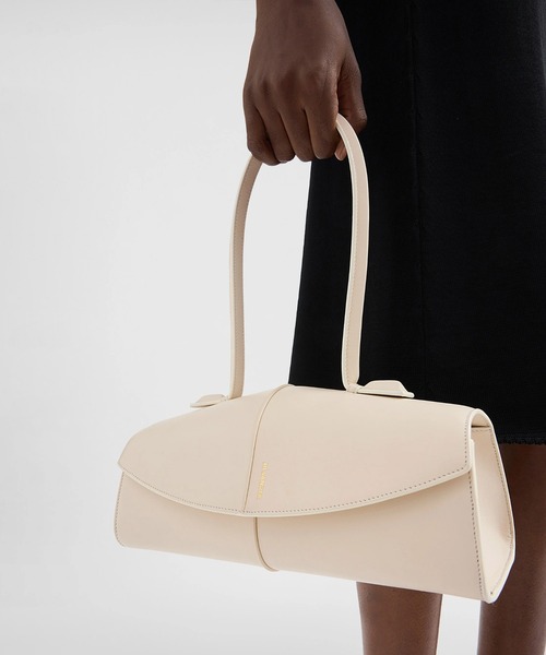 JIL SANDER(ジルサンダー)の「LINEA SHOULDER(ハンドバッグ・レディース・ブラック/オリーブ/ホワイト/クリーム・UNI)」の2枚目の写真