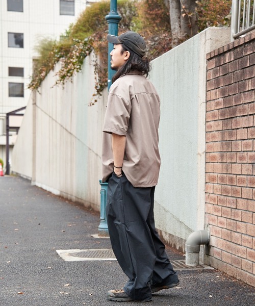 NO NEED（ノーニード）の「リラックスオープンカラーシャツ（シャツ/ブラウス・メンズ・グリーン/ダークネイビー/ベージュ/チャコール/ブルー・LL）」の21枚目の写真