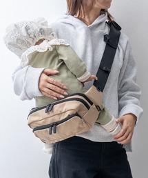 MONO KOTO DEPT.（モノコトデプト）の「DACCO BAG HUG＋ ダッコバックハグプラス ショルダーバック×ヒップシート（抱っこ紐/ベルトカバー/スリング）」