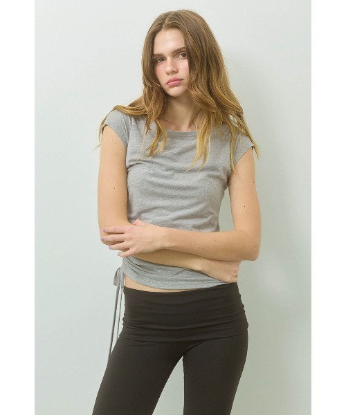 ALEXIA STAM（アリシアスタン）の「Drawstring Tee /サイドドロストTシャツ（Tシャツ/カットソー・メンズ・ブラック/グレー/サンドベージュ/ブラウン・S/M）」の3枚目の写真