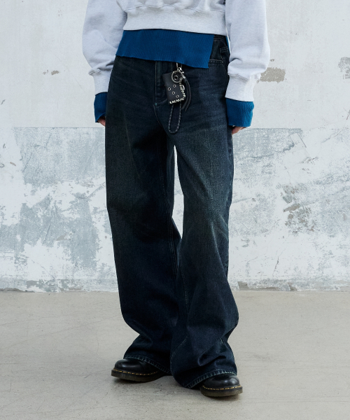 MAISON MINED(メゾンミネド)の「(W) WASHED DENIM PANTS INDIGO(デニムパンツ・レディース・その他・SMALL/MEDIUM)」の1枚目の写真