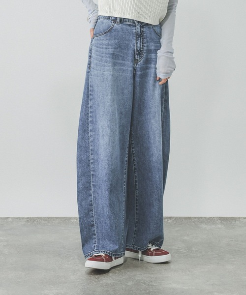 GLOBAL WORK(グローバルワーク)の「GOODデニムバレルCOOL/627009(デニムパンツ・レディース・ブルー/サックスブルー/ブラック・LARGE/X-SMALL/SMALL/MEDIUM)」の17枚目の写真