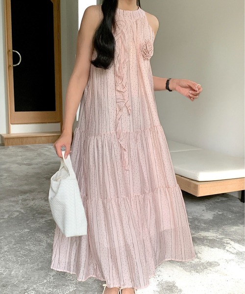 Maison Calme(メゾンカルム)の「【26年春夏新作】【ブローチ付き】ドット×ストライプティアードバックリボンノースリーブロングワンピース(ワンピース・レディース・ピンク/アイボリー・F)」の2枚目の写真