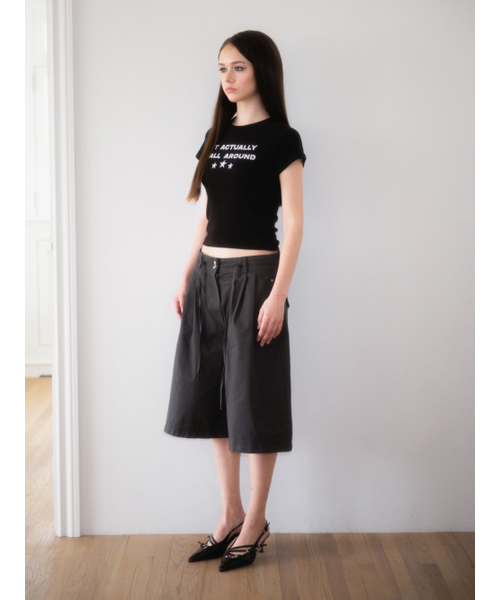 ROSEFRANTZ（ロゼフランツ）の「Star Lettering T-shirt [Black]（Tシャツ/カットソー・レディース・ブラック・SMALL/MEDIUM）」の3枚目の写真