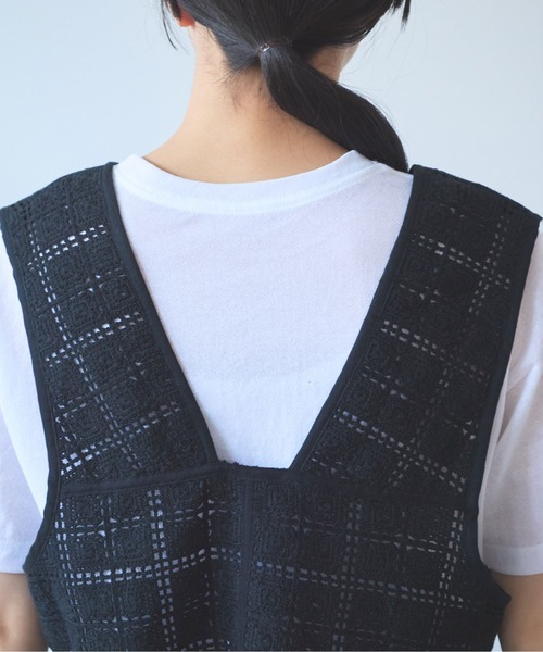 yuni(ユニ )の「cotton Lace 2way vest(シャツ/ブラウス・レディース・ホワイト/ブラック・FREE)」の12枚目の写真