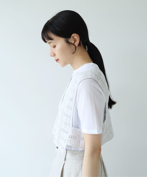yuni(ユニ )の「cotton Lace 2way vest(シャツ/ブラウス・レディース・ホワイト/ブラック・FREE)」の18枚目の写真