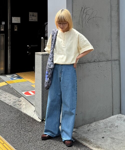 CIAOPANIC TYPY(チャオパニックティピー)の「【UNISEX】スプレー加工ヘンリーTEE(Tシャツ/カットソー・メンズ・ブラック/オレンジ/ホワイト・MEDIUM/LARGE)」の4枚目の写真