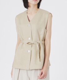【レイヤードにおすすめ】リネン混ベルテッドジレ