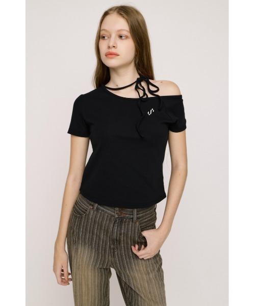 SLY(スライ)の「ONE SHOULDER S. TOPS ワンショルダーエスドットトップス 春服 夏服(Tシャツ/カットソー・レディース・レッド/ネイビー/ブラック/オフホワイト/ライトイエロー・FREE)」の13枚目の写真