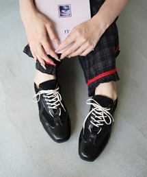 【SANSeLF】バックステッチレースアップレトロスニーカー sas26s014