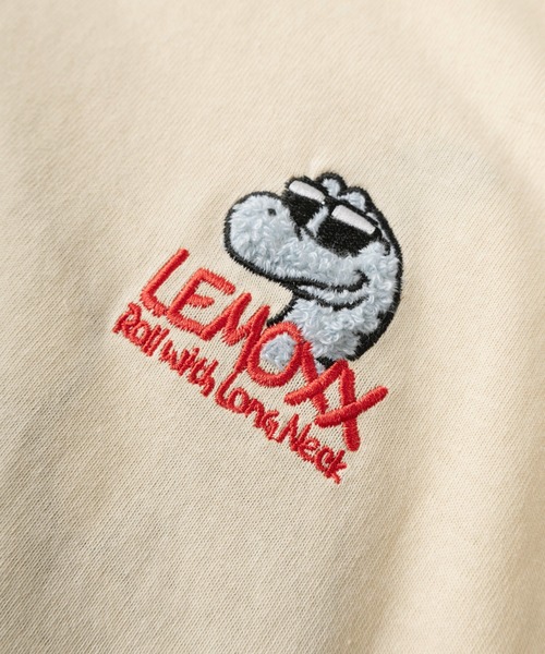 SlashDate(スラッシュデイト)の「【83】【LEMOXX/レモックス】ユニコーン&ネッシー バックサガラ刺繍 クルーネックTシャツ/ワンポイント刺繍/アクリルキーホルダー付/ユニセックス/レディース/メンズ(Tシャツ/カットソー・メンズ・ホワイト/チャコールグレー/グレー系その他/クリーム/ホワイト系その他/ライトイエロー・L/M)」の12枚目の写真