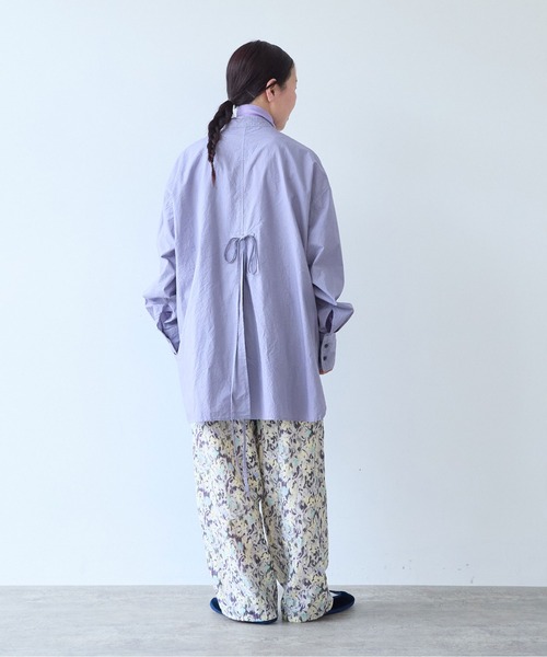 yuni(ユニ )の「コットンキャッチワッシャーmoe sleeves back ribbon ブラウス(シャツ/ブラウス・レディース・ホワイト/グリーン/ブラック・FREE)」の6枚目の写真