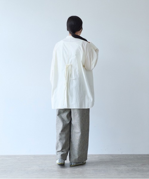 yuni(ユニ )の「コットンキャッチワッシャーmoe sleeves back ribbon ブラウス(シャツ/ブラウス・レディース・ホワイト/グリーン/ブラック・FREE)」の15枚目の写真