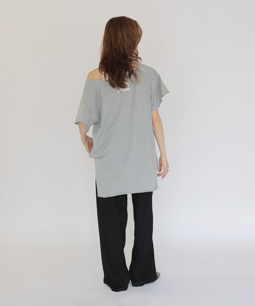 CLEIO(クレイオ)の「【CLEIO】2WAYオフショルダープルオーバー 2WAY OFF-SHOULDER PULLOVER(Tシャツ/カットソー・レディース・ネイビー/ブラウン/グレー/ピンク・FREE)」の20枚目の写真