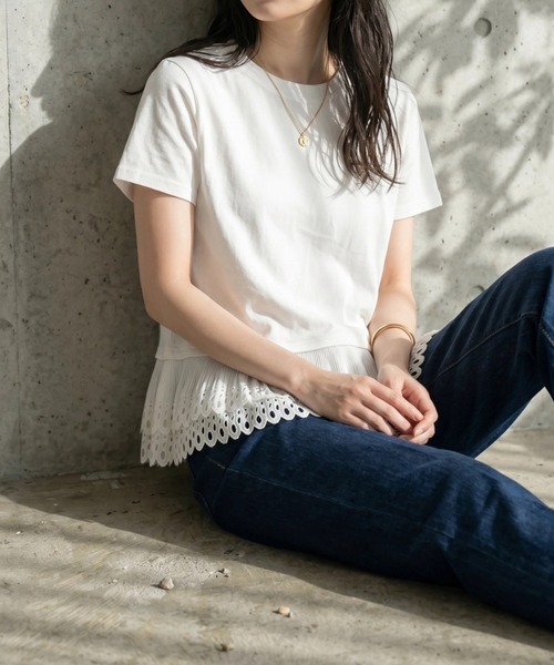 deux amour(ドゥーザムール)の「裾レース切り替えTシャツ(Tシャツ/カットソー・レディース・ホワイト/ブラック/ホワイト×ブラック・M~L)」の8枚目の写真