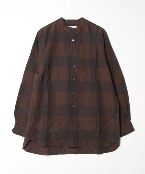 TATRAS CONCEPT STORE(タトラスコンセプトストア)の「TURN A(ターン エー) コットンリネンコードチェック LD ウォッシャー L/S バンドカラ(シャツ/ブラウス・メンズ・ブラウン・4/5)」の1枚目の写真
