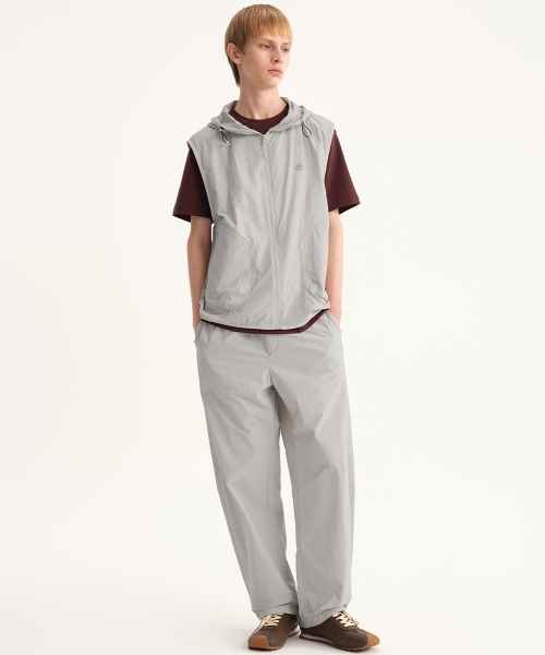 MODE COMMUTER（モードコミューター）の「Dry Touch Hooded Vest（ベスト・メンズ・ベージュ・SMALL/MEDIUM/LARGE）」の9枚目の写真