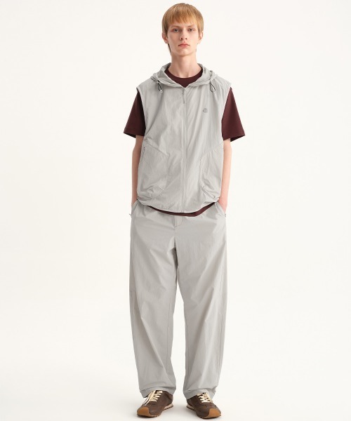 MODE COMMUTER（モードコミューター）の「Dry Touch Hooded Vest（ベスト・メンズ・ベージュ・SMALL/MEDIUM/LARGE）」の10枚目の写真