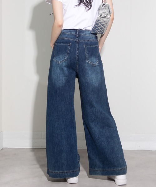 pumpkin port(パンプキンポート)の「ジルコン×チェリー柄デニムワイドパンツ(デニムパンツ・レディース・ブルー・S/LL/L/M)」の11枚目の写真
